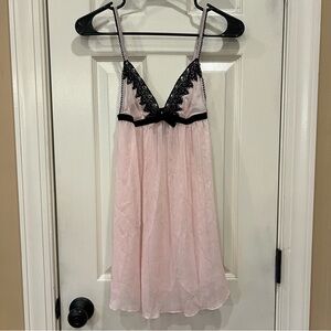 H&M Babydoll Pink and Black Lace Slip Dress Sabrina Carpenter